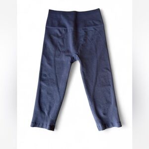 Lululemon Free To Flow Crop Leggings - Medium